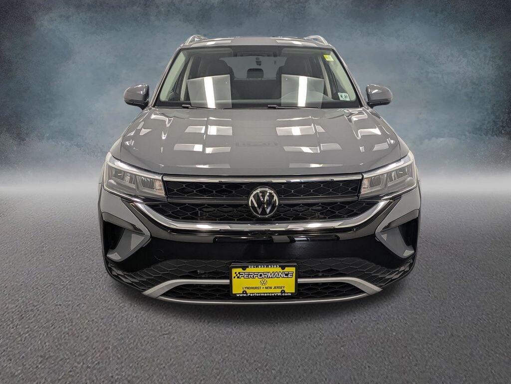 Used 2022 Volkswagen Taos 1.5T SE SUV