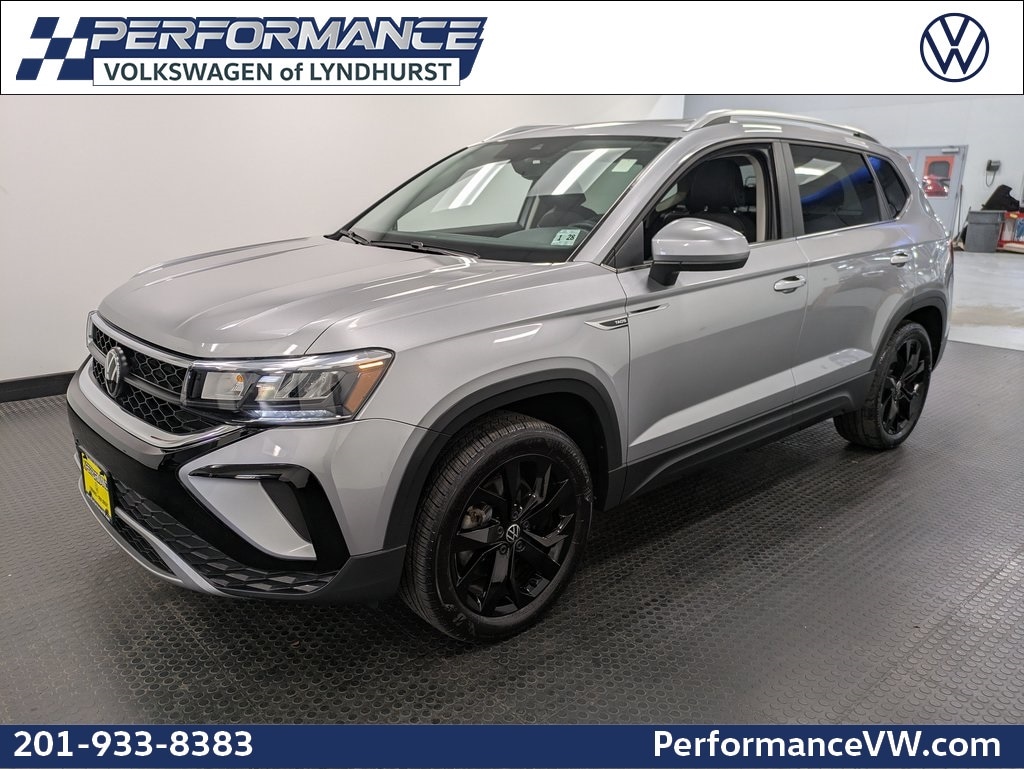 2023 Volkswagen Taos SE