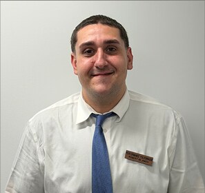 Staff member Robert Islamov  from ID_9d127f