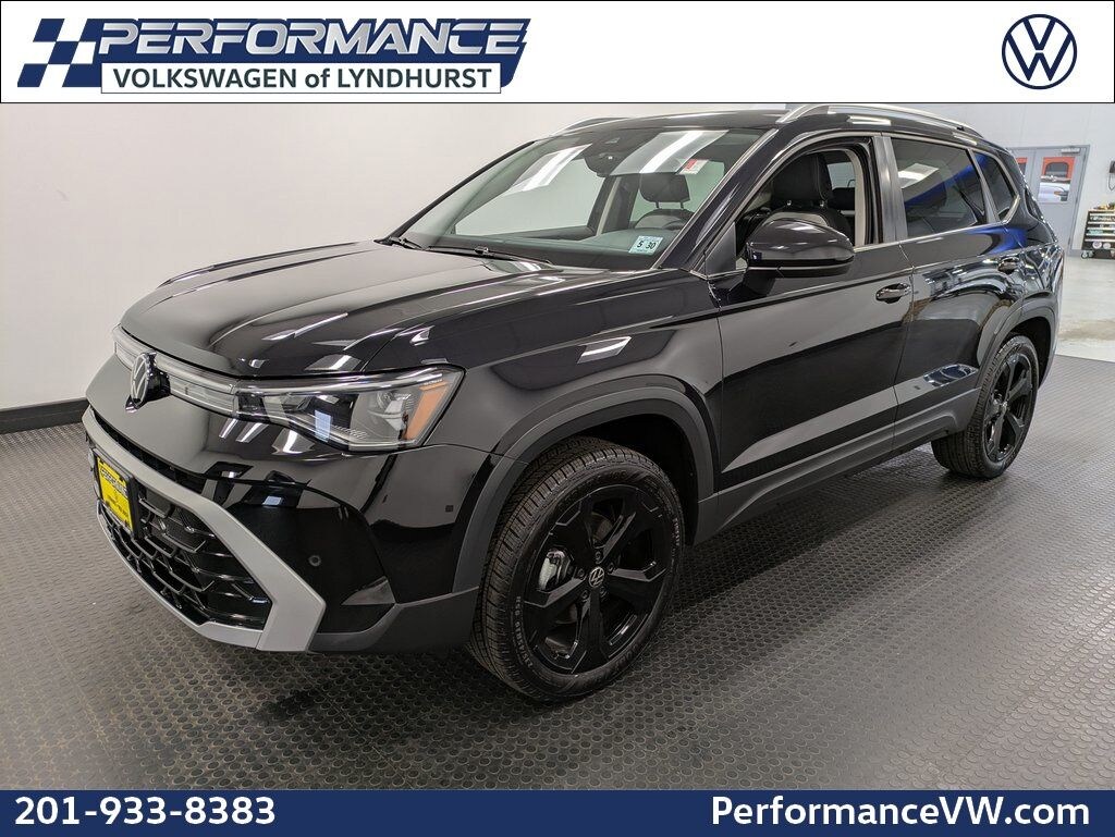 Used 2025 Volkswagen Taos 1.5T SEL SUV