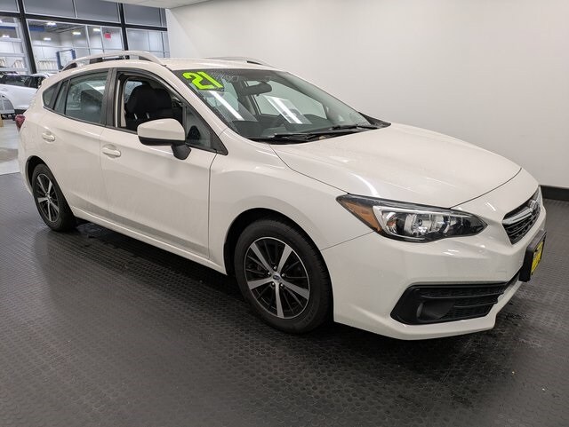 2021 Subaru Impreza Premium photo 3