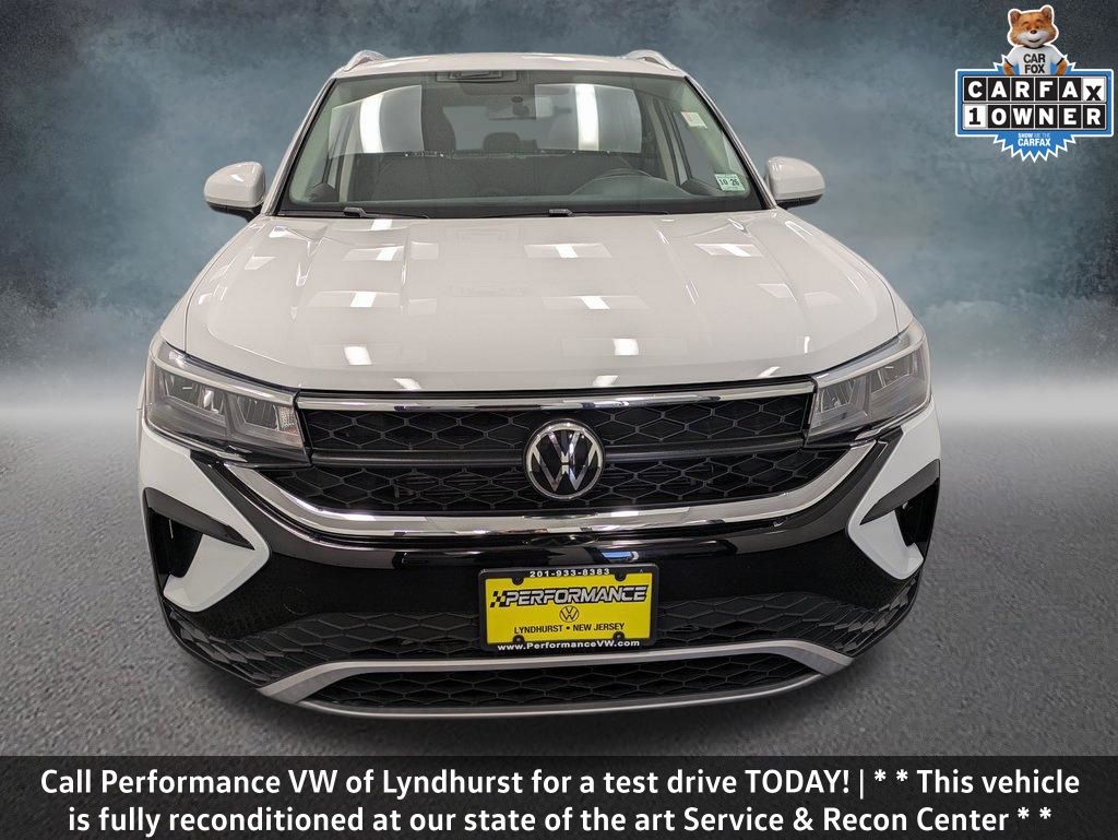 Used 2022 Volkswagen Taos SE with VIN 3VVWX7B2XNM019304 for sale in Lyndhurst, NJ