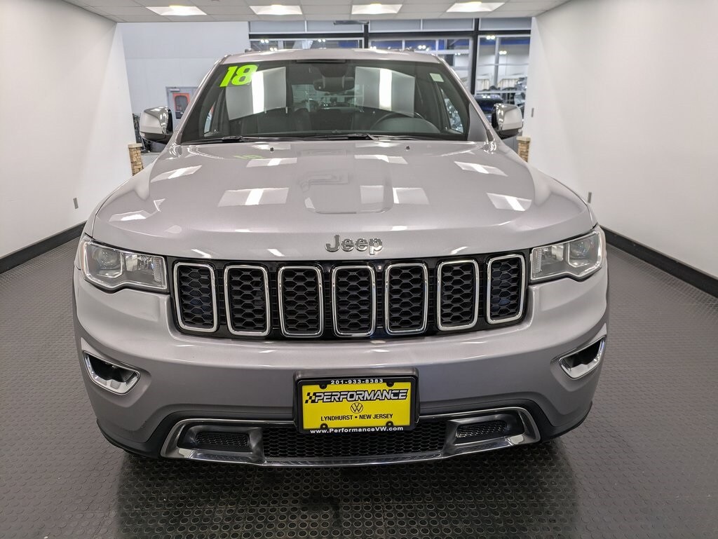 2018 Jeep Grand Cherokee Limited photo 2