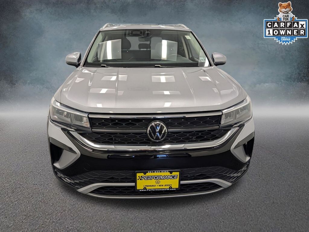 Used 2024 Volkswagen Taos 1.5T SE SUV