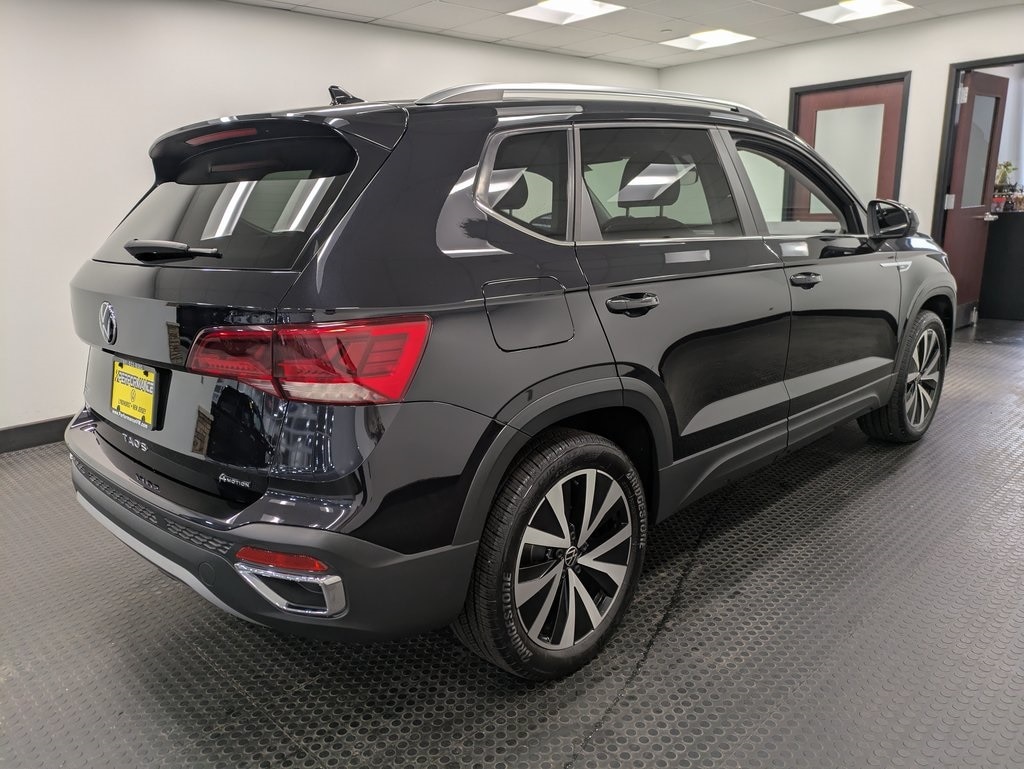 Used 2022 Volkswagen Taos 1.5T SE SUV