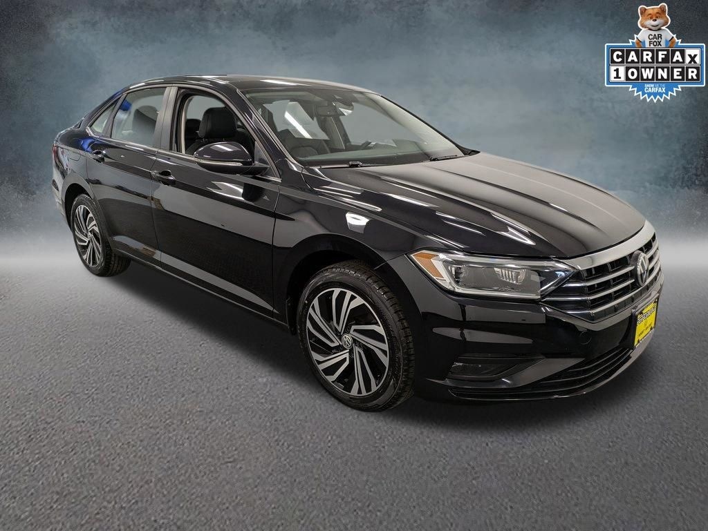 Used 2021 Volkswagen Jetta SEL Premium Sedan