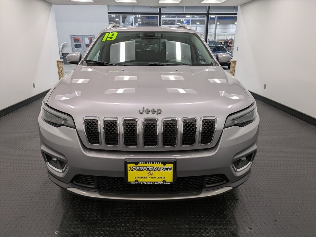 Used 2019 Jeep Cherokee Limited with VIN 1C4PJMDX9KD371339 for sale in Lyndhurst, NJ