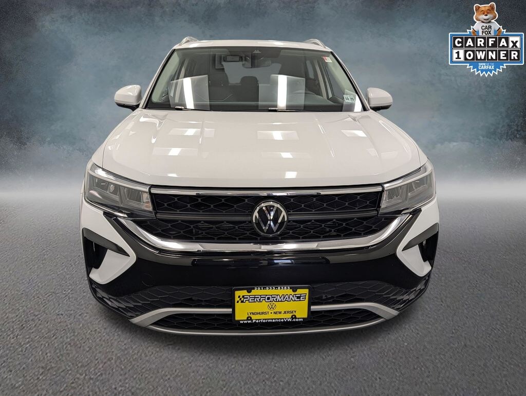Used 2024 Volkswagen Taos 1.5T SE SUV