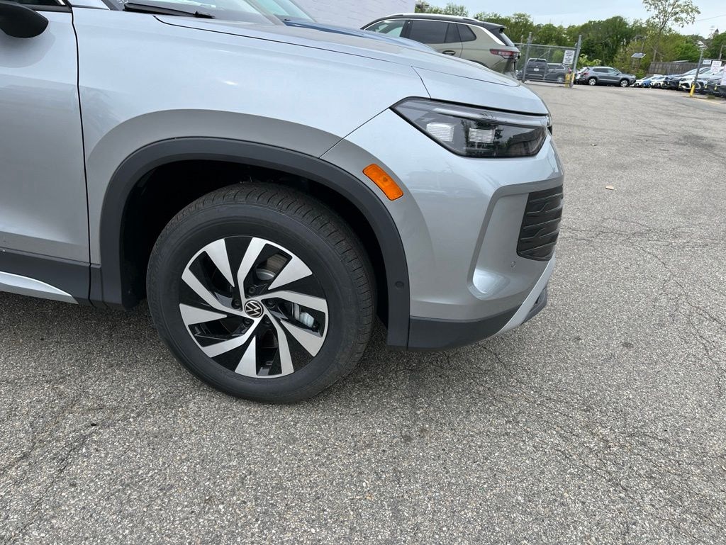 New 2026 Volkswagen Tiguan 2.0T S SUV