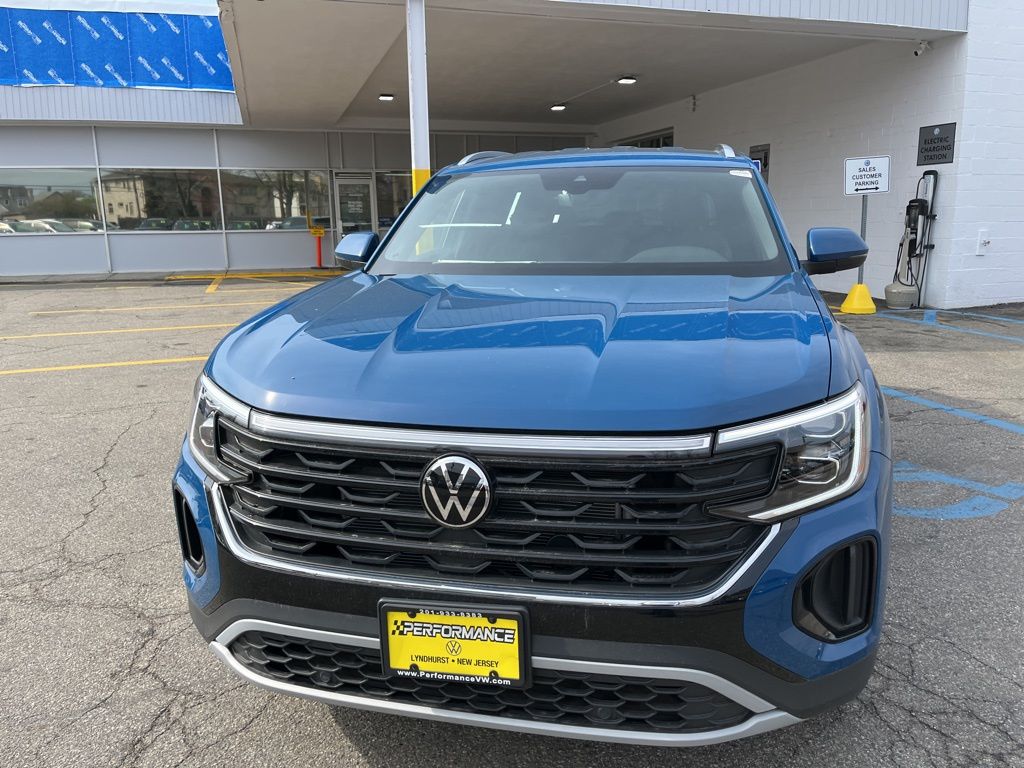 2025 Volkswagen Atlas Cross Sport SE - Photo 17