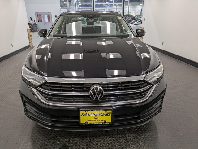 2024 Volkswagen Jetta 1.5T SE photo 2