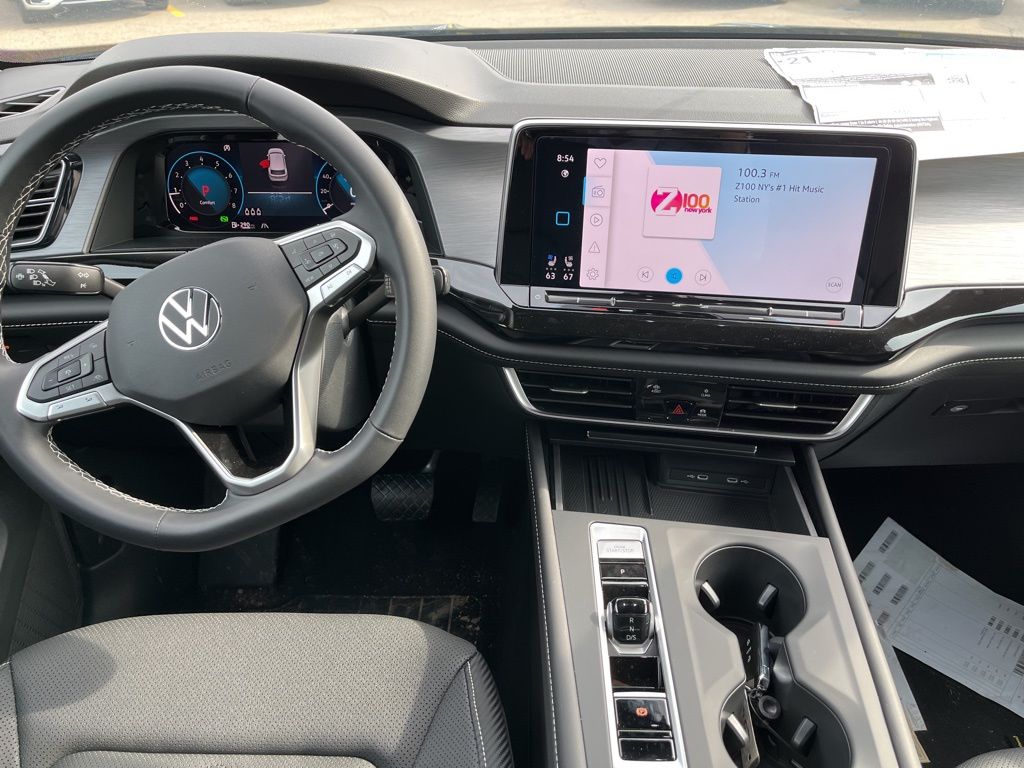 2025 Volkswagen Atlas Cross Sport SE - Photo 12