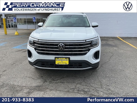 2025 Volkswagen Atlas 2.0T SE w/Technology SUV