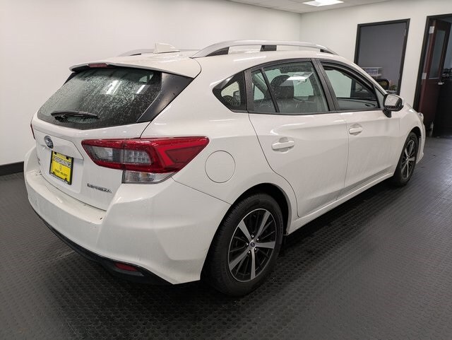 2021 Subaru Impreza Premium photo 4