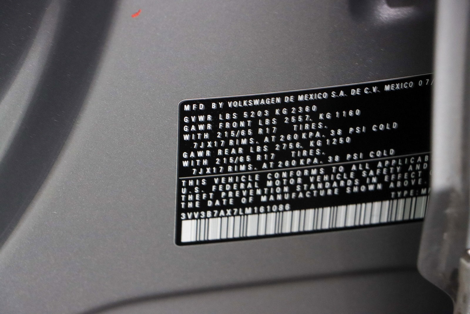 2020 Volkswagen Tiguan SE photo 4