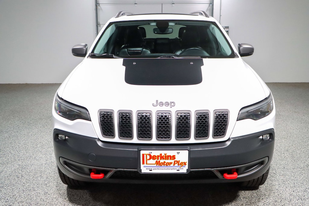 Used 2019 Jeep Cherokee Trailhawk 4X4 SUV