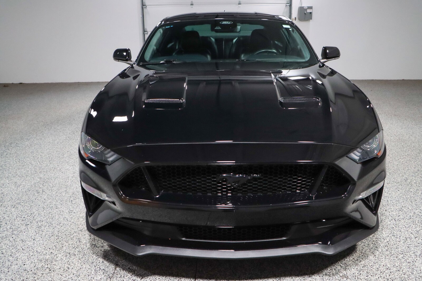 2023 Ford Mustang GT photo 3