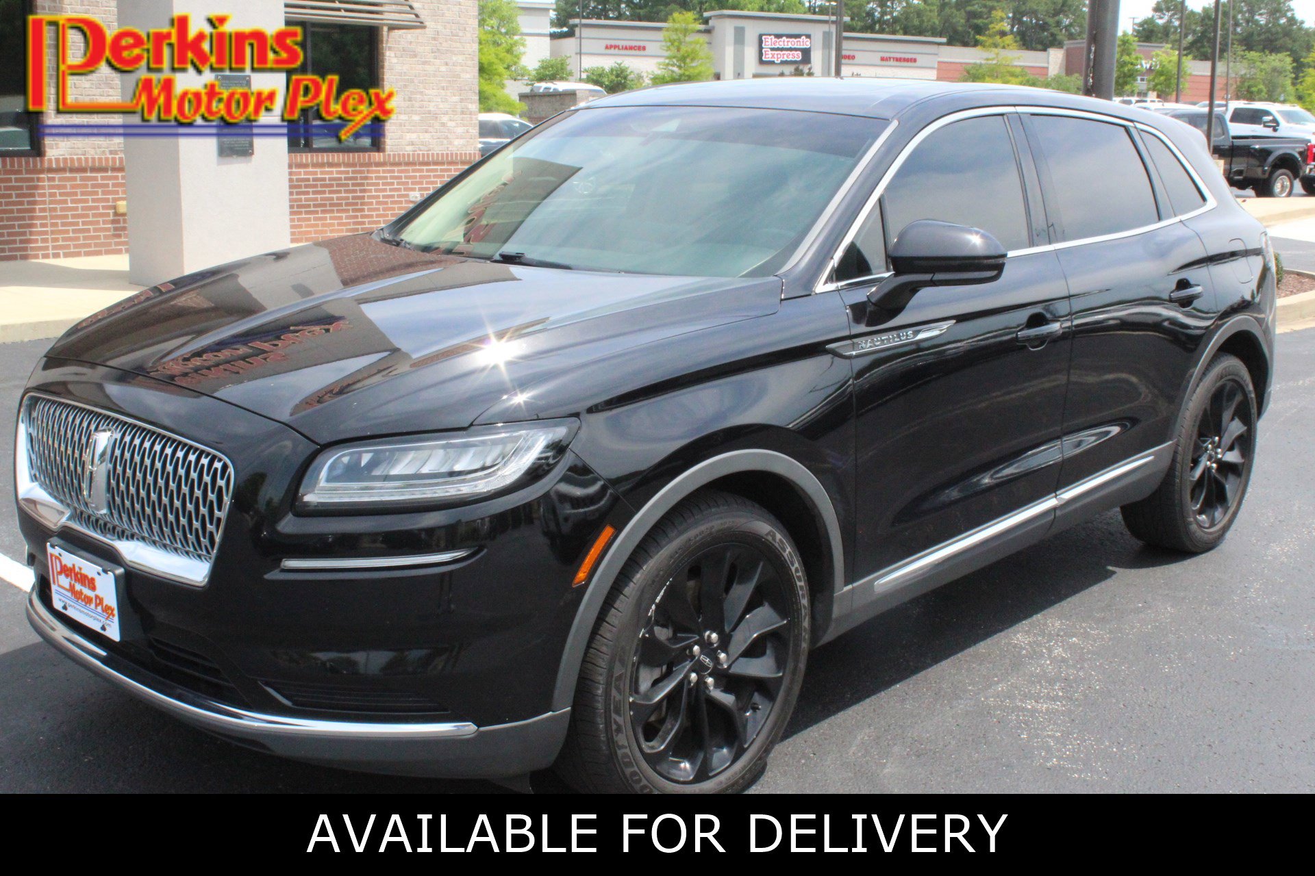 2021 Lincoln Nautilus Reserve AWD's photo
