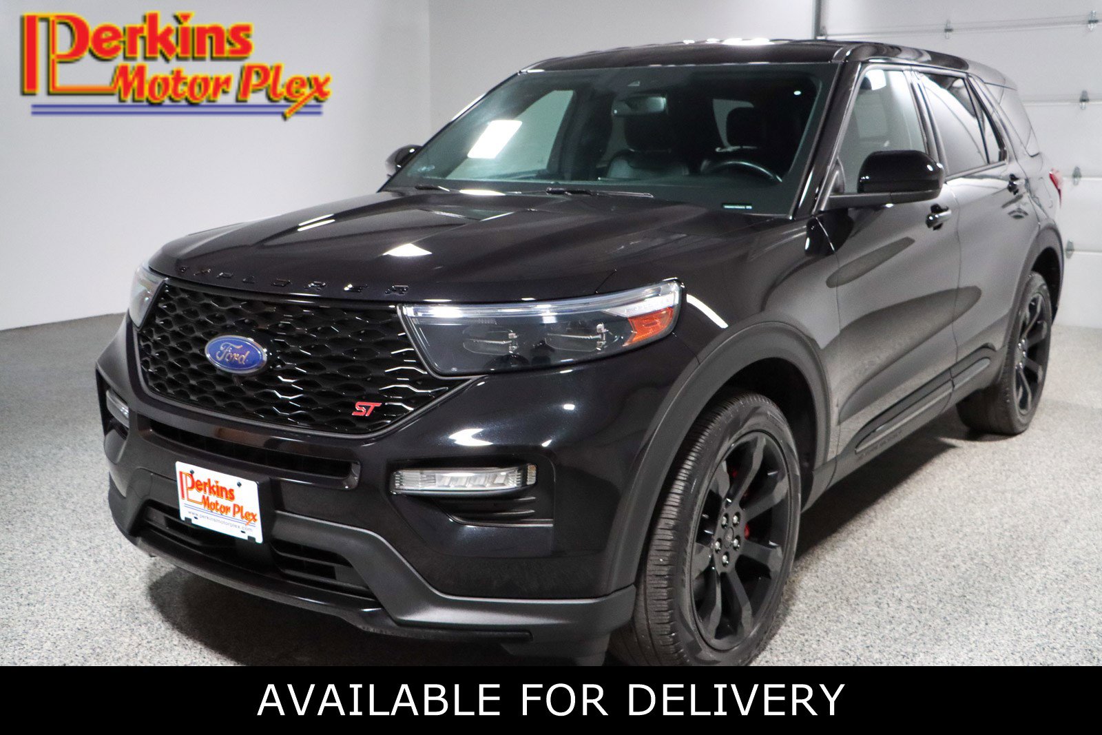 2022 Ford Explorer ST 4WD's photo