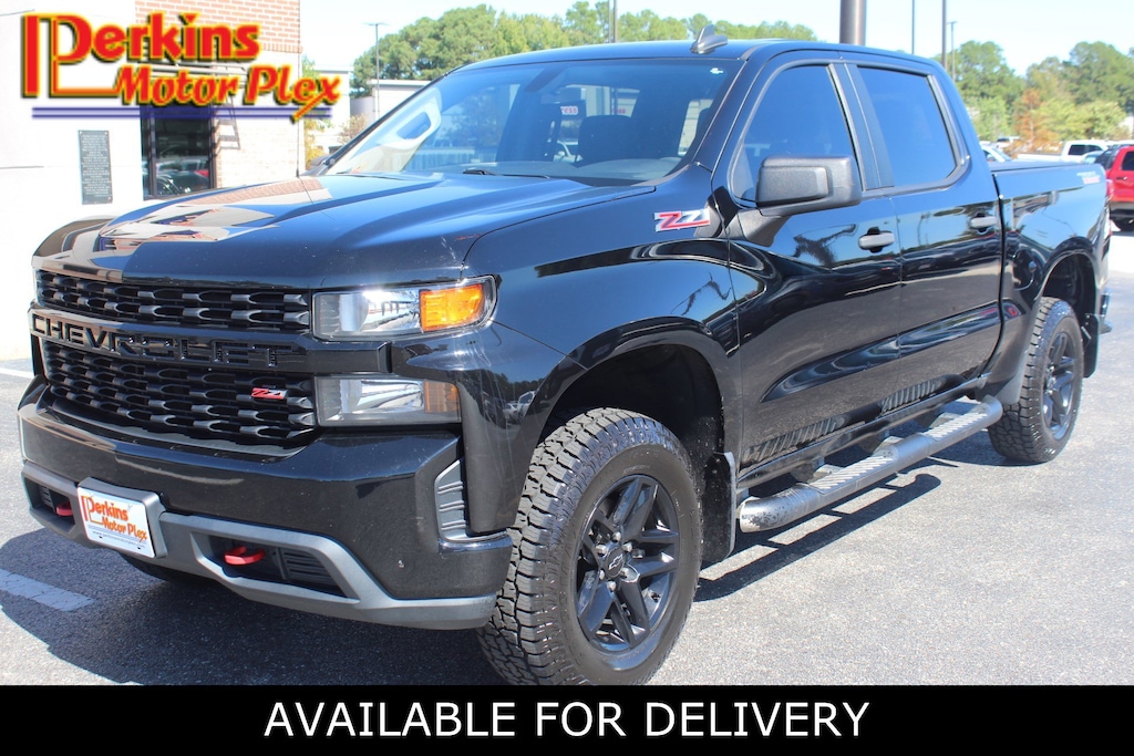 Used 2019 Chevrolet Silverado 1500 Custom Trail Boss Truck Crew Cab