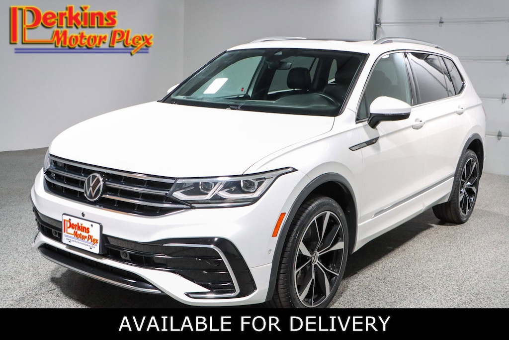 Used 2022 Volkswagen Tiguan SEL R-Line AWD SUV