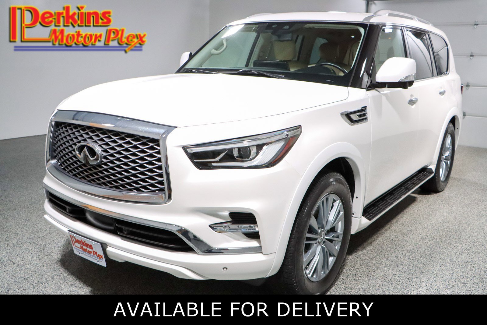 2023 INFINITI QX80 Luxe's photo