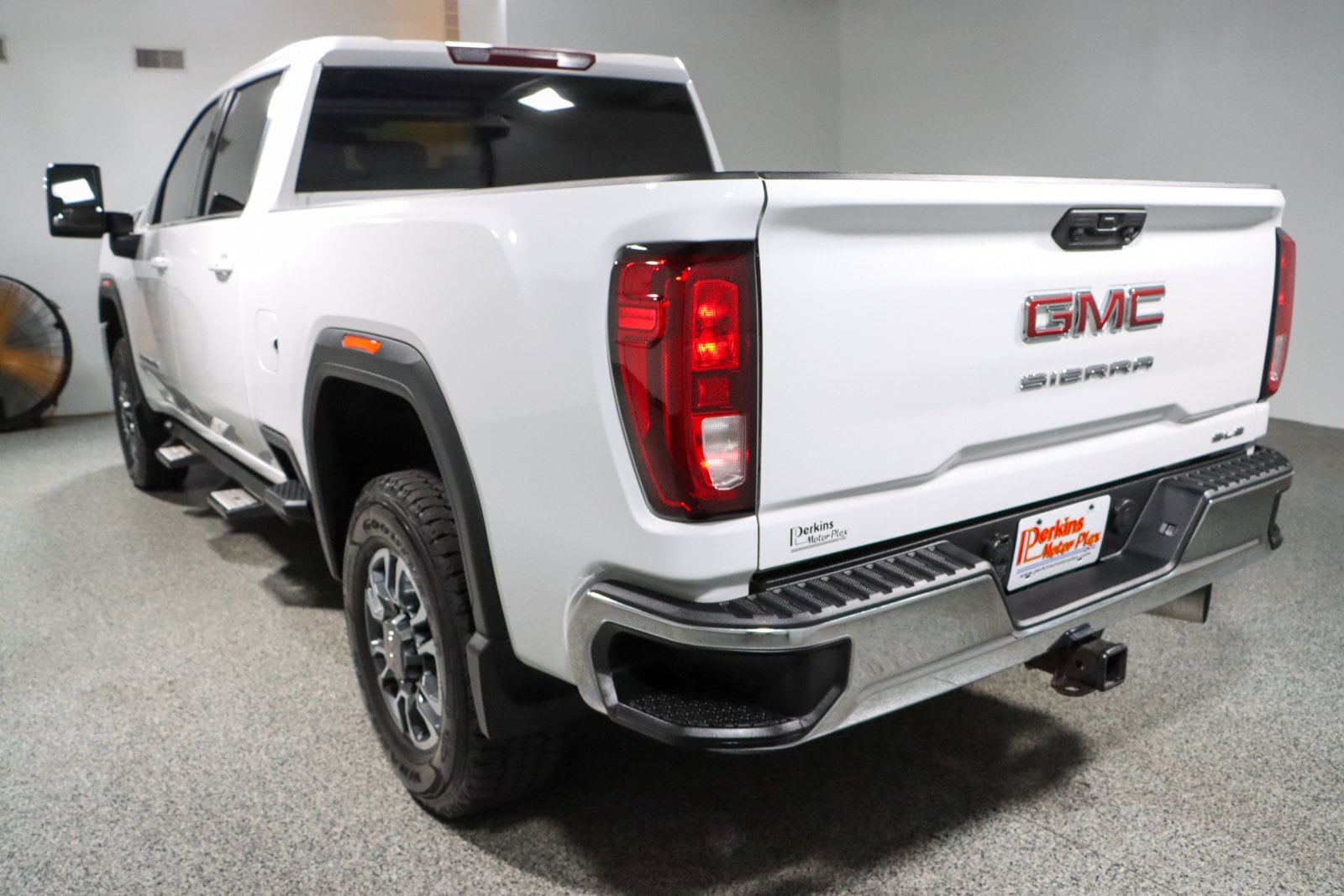 2021 GMC Sierra 2500HD SLE - Photo 9