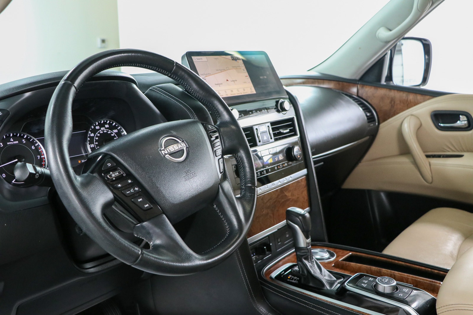 2023 Nissan Armada SL - Photo 24