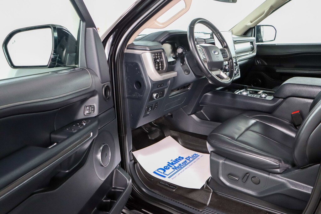 Used 2022 Ford Expedition XLT 4X4 SUV
