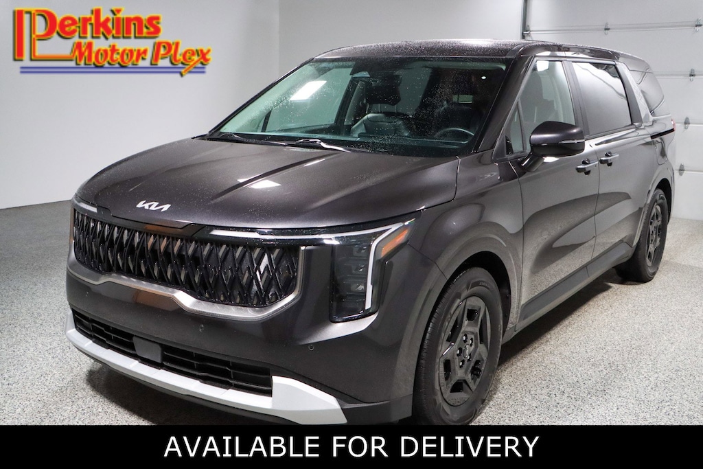 Used 2025 Kia Carnival LXS Van Passenger Van