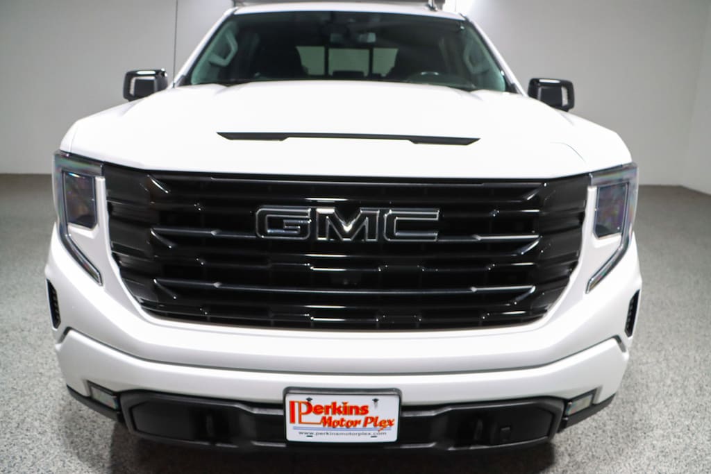 Used 2023 GMC Sierra 1500 Elevation 4X4 Truck Crew Cab