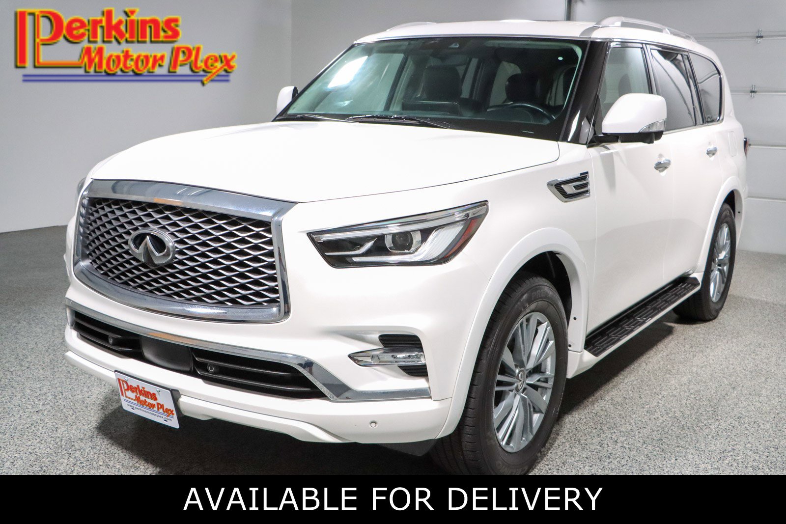 2024 INFINITI QX80 Luxe 4WD's photo