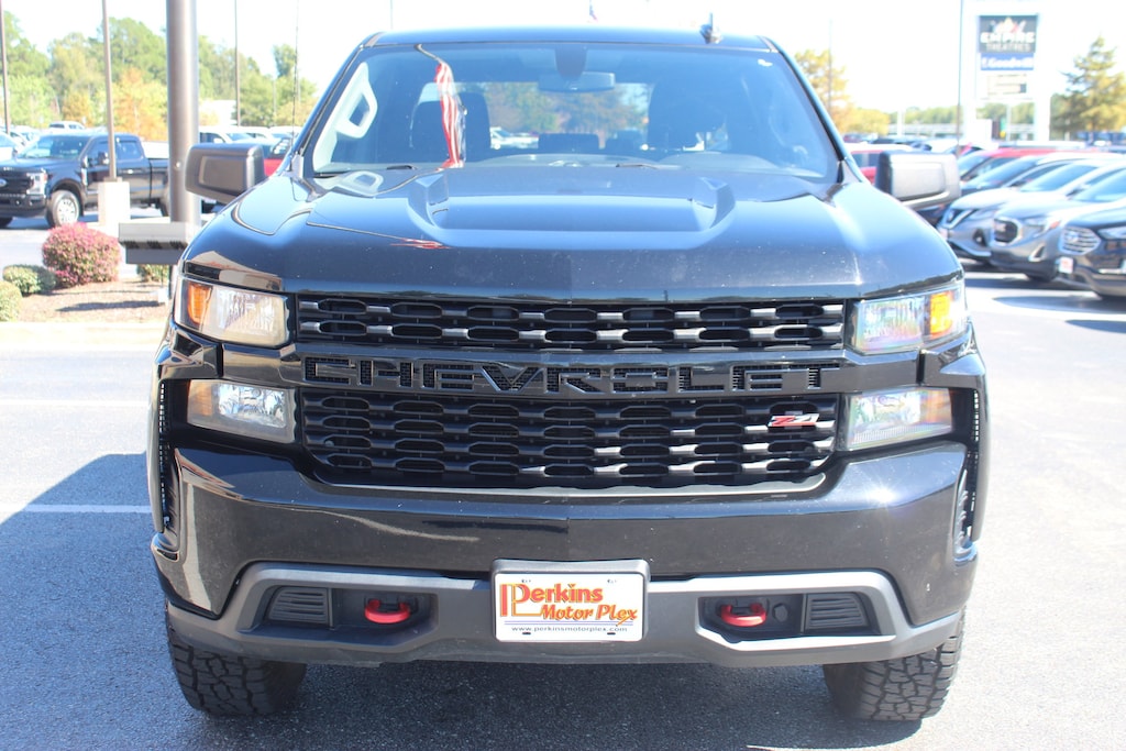 Used 2019 Chevrolet Silverado 1500 Custom Trail Boss Truck Crew Cab