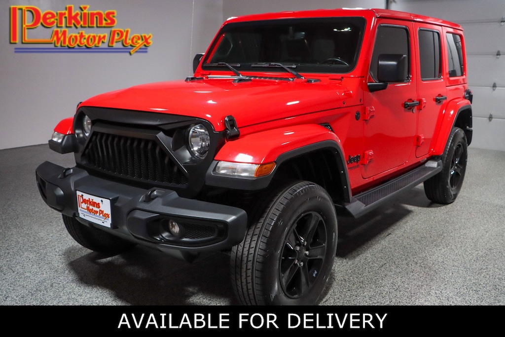 Used 2022 Jeep Wrangler Unlimited Sahara Altitude 4X4 SUV