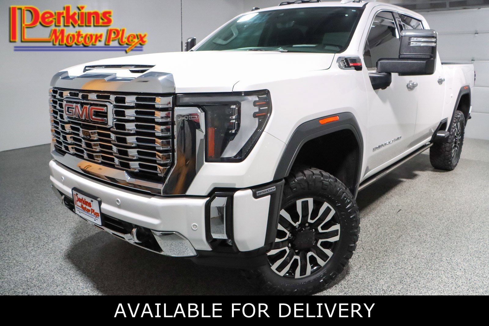 2024 GMC Sierra 2500HD Denali's photo