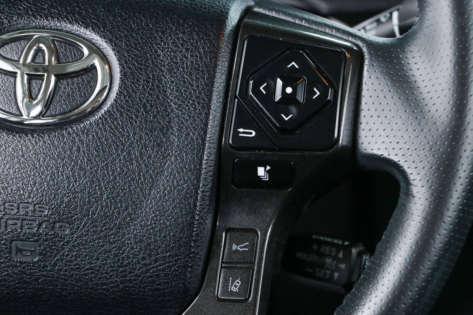 2022 Toyota 4Runner TRD Off-Road Premium - Photo 14