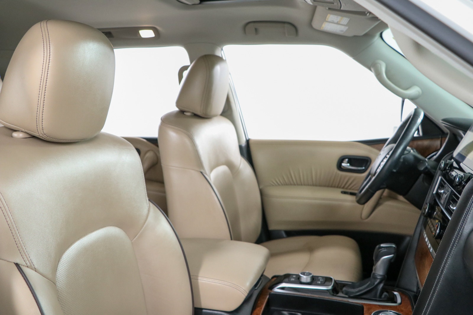 2023 Nissan Armada SL - Photo 29