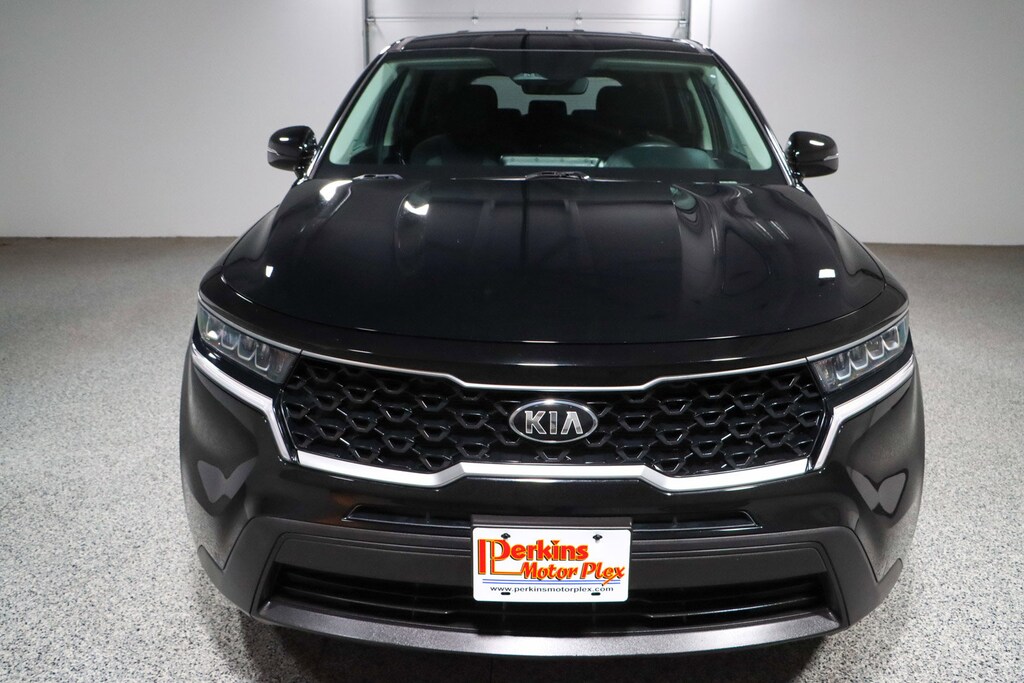 Used 2021 Kia Sorento LX SUV