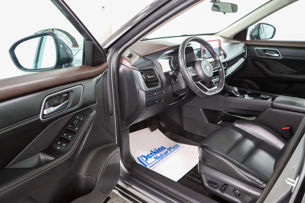 Used 2021 Nissan Rogue SV AWD SUV