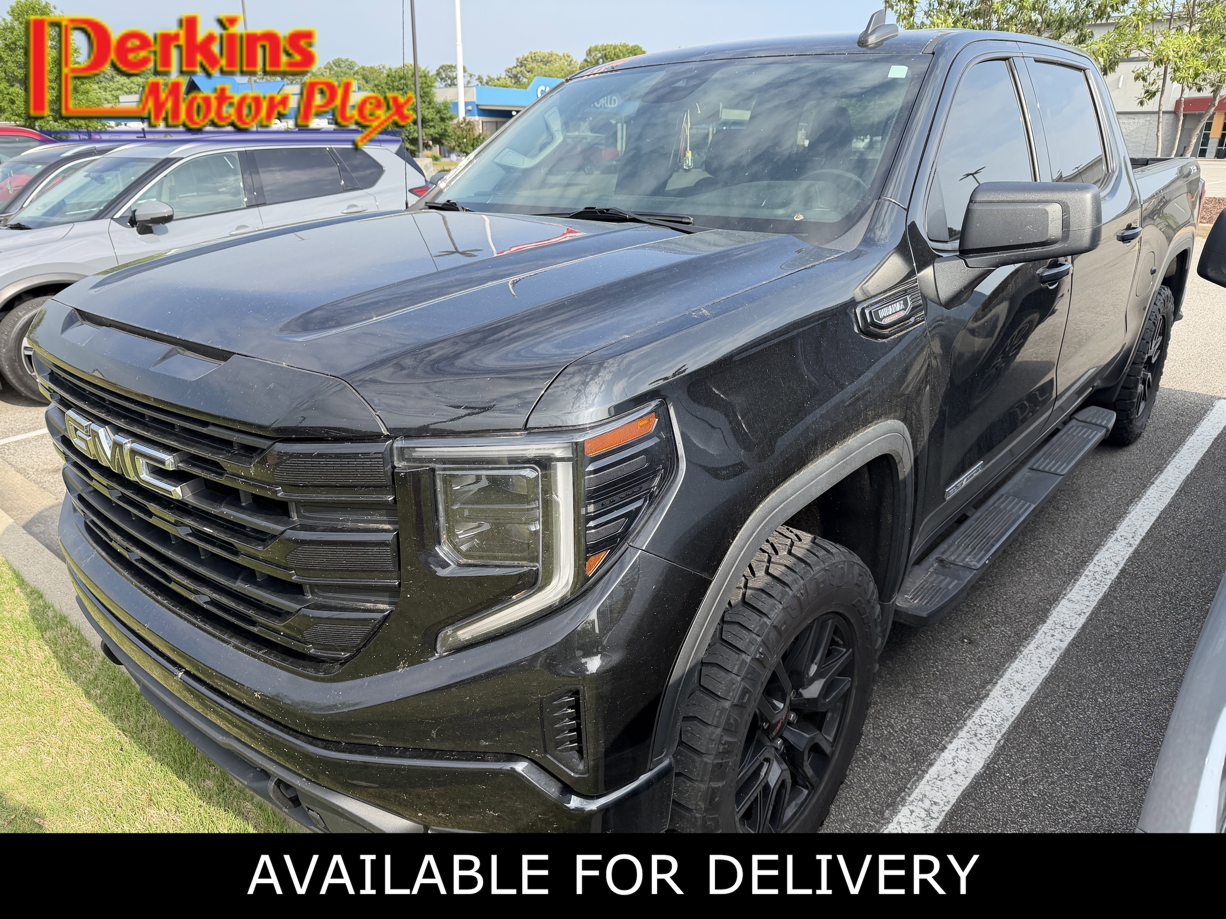 2022 GMC Sierra 4WD Crew Cab Short Box Elevation's photo