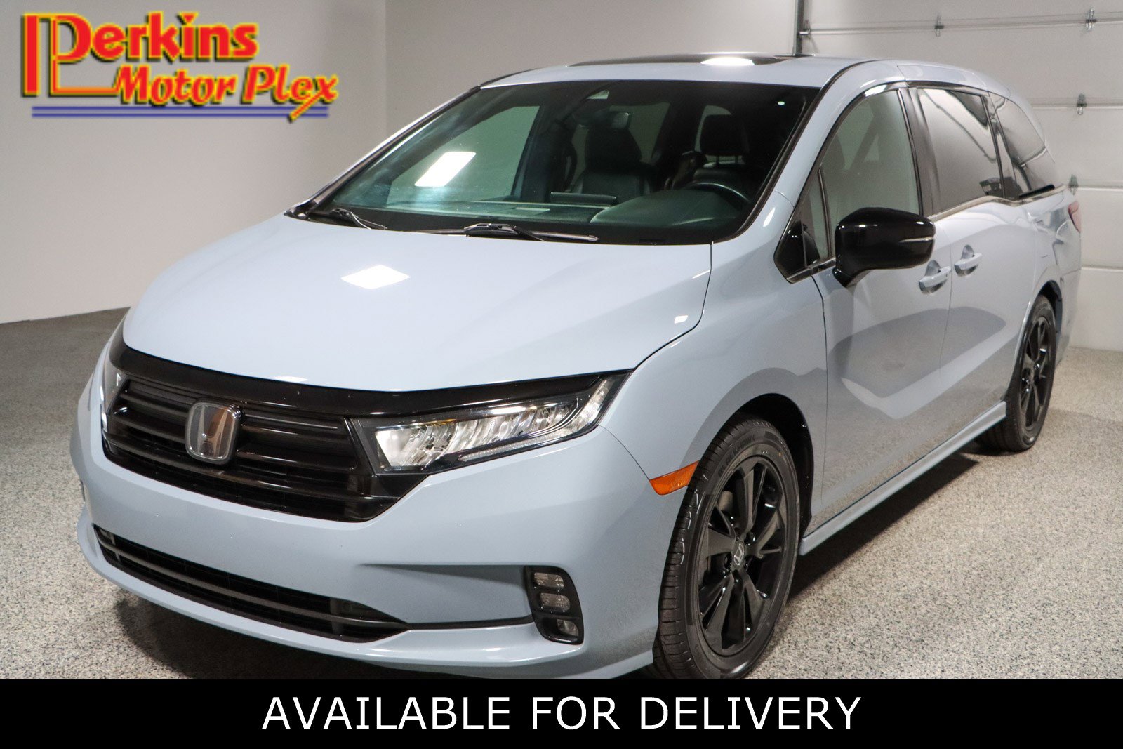 2024 Honda Odyssey SPORT's photo