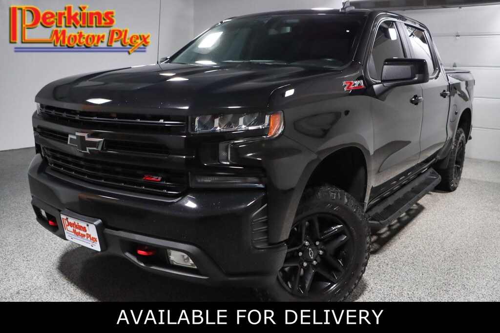 Used 2021 Chevrolet Silverado 1500 LT Trail Boss Z71 4X4 Truck Crew Cab