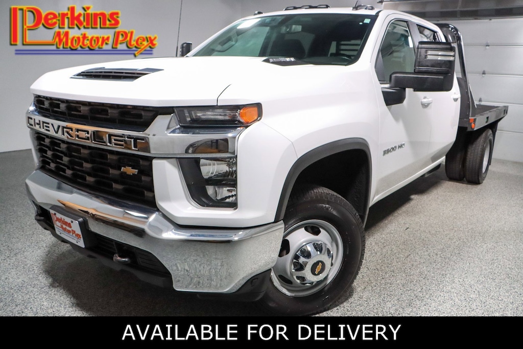 Used 2023 Chevrolet Silverado 3500HD LT 4X4 FLATBED Truck Crew Cab