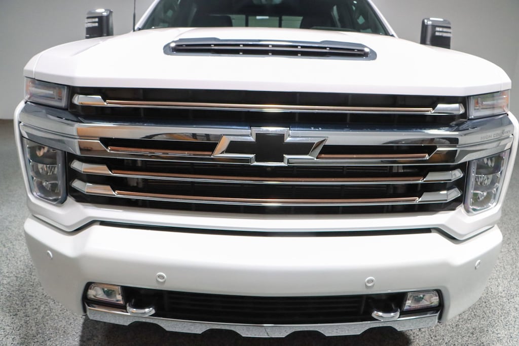Used 2023 Chevrolet Silverado 2500HD High Country 4X4 Truck Crew Cab