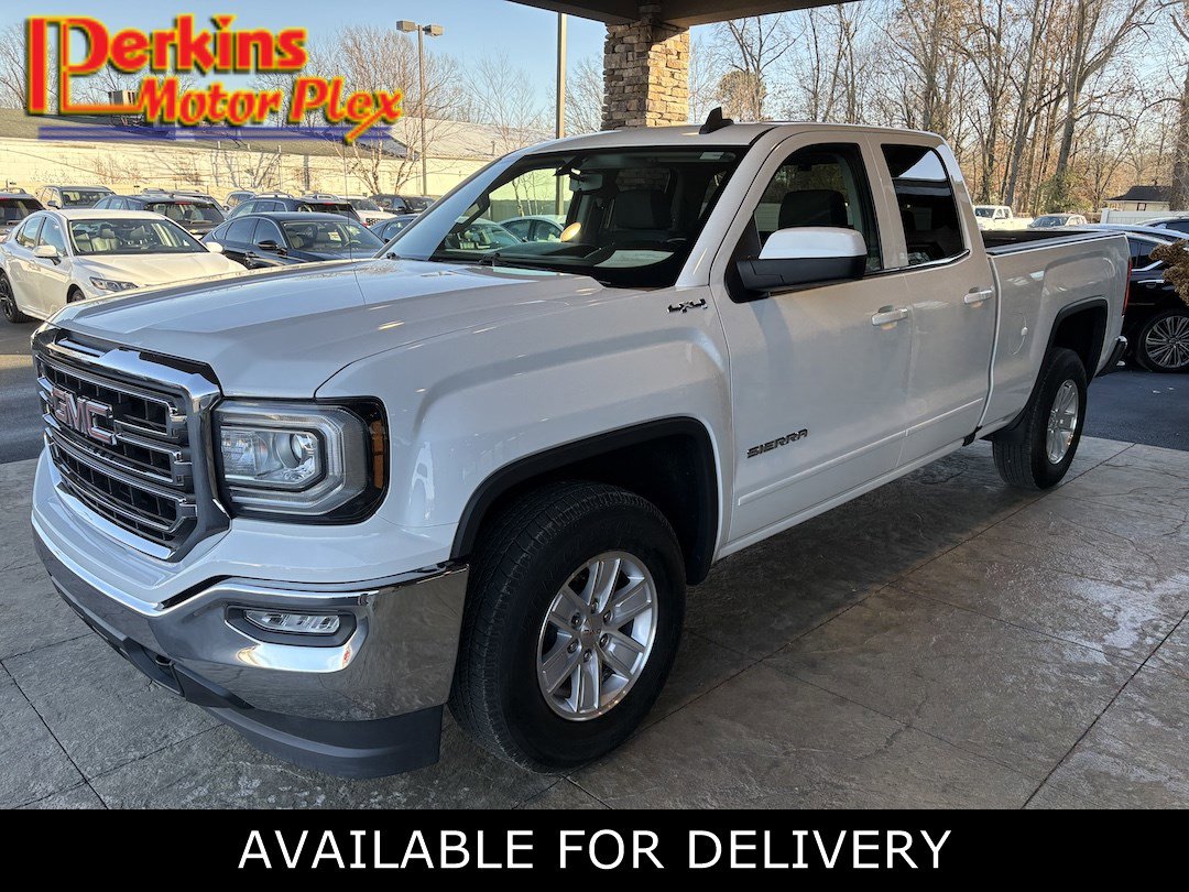 2018 GMC Sierra SLE's photo