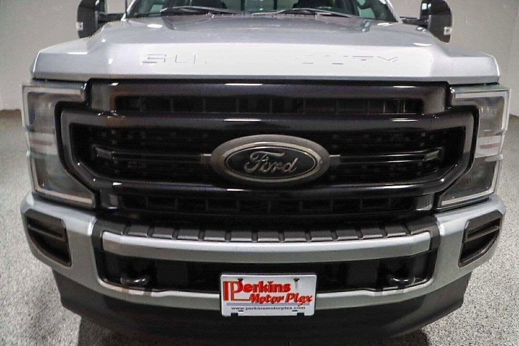 Used 2022 Ford F-250 LARIAT 4X4 Truck Crew Cab