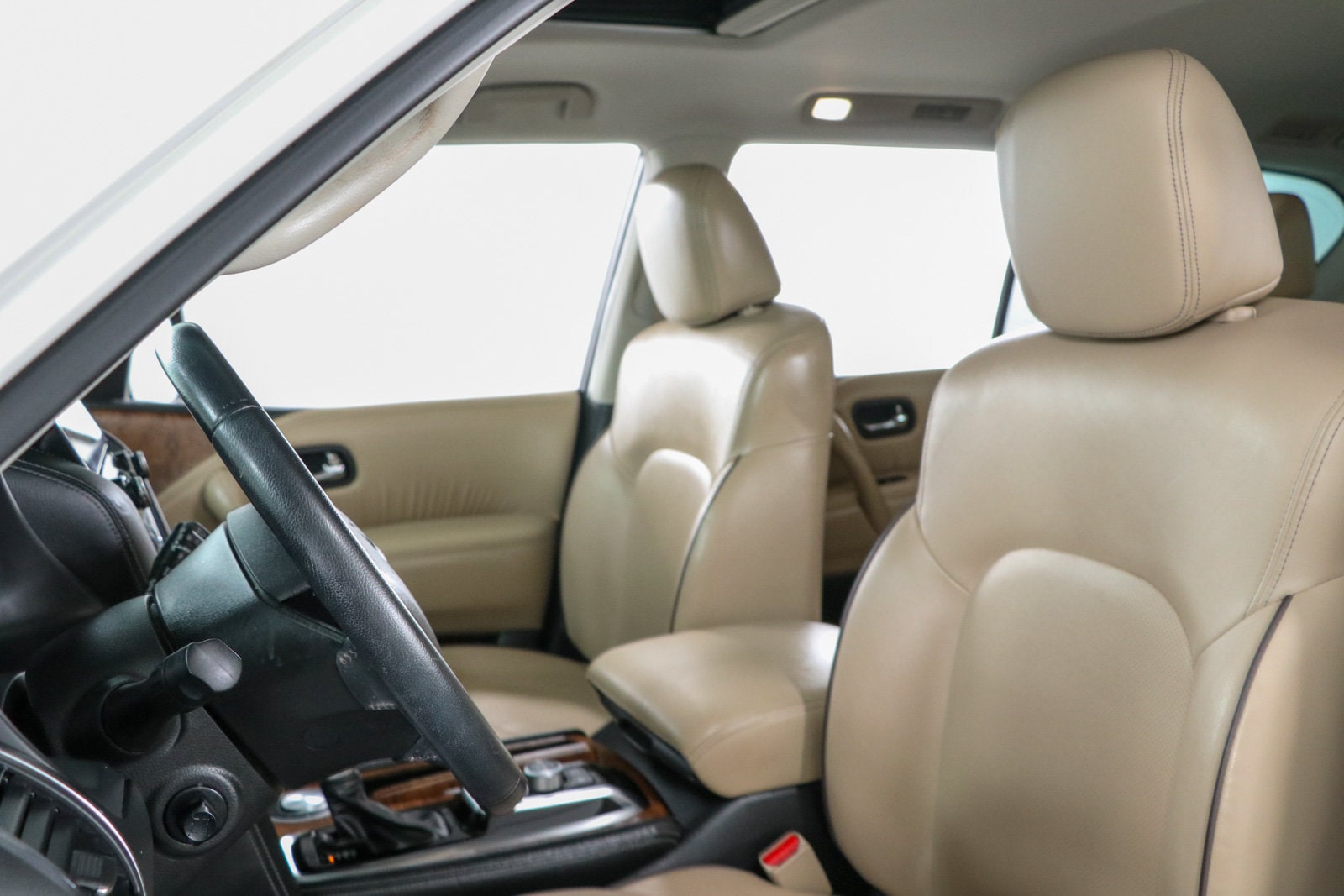 2023 Nissan Armada SL - Photo 25