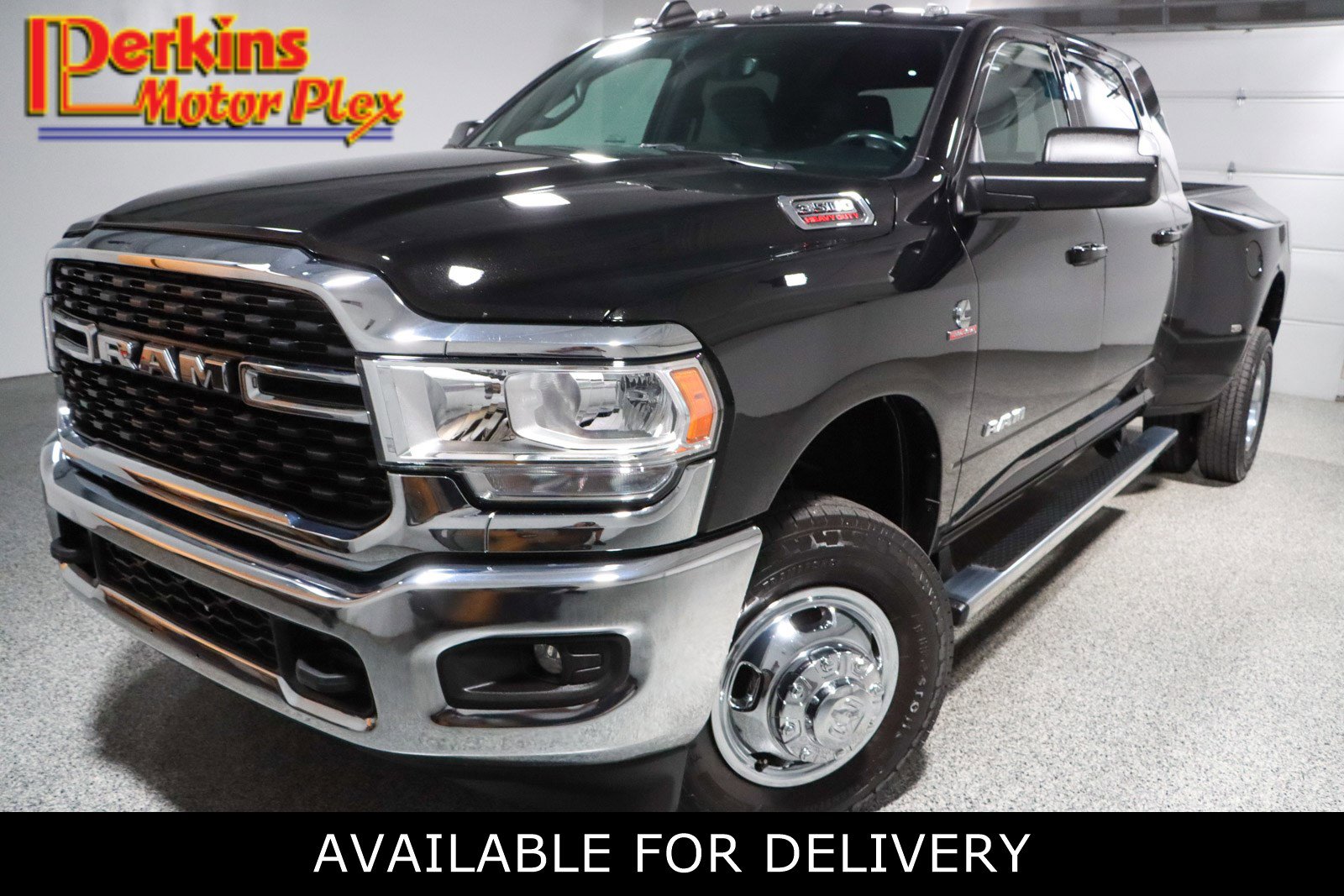 2022 RAM 3500 Big Horn 4X4 Mega Cab's photo