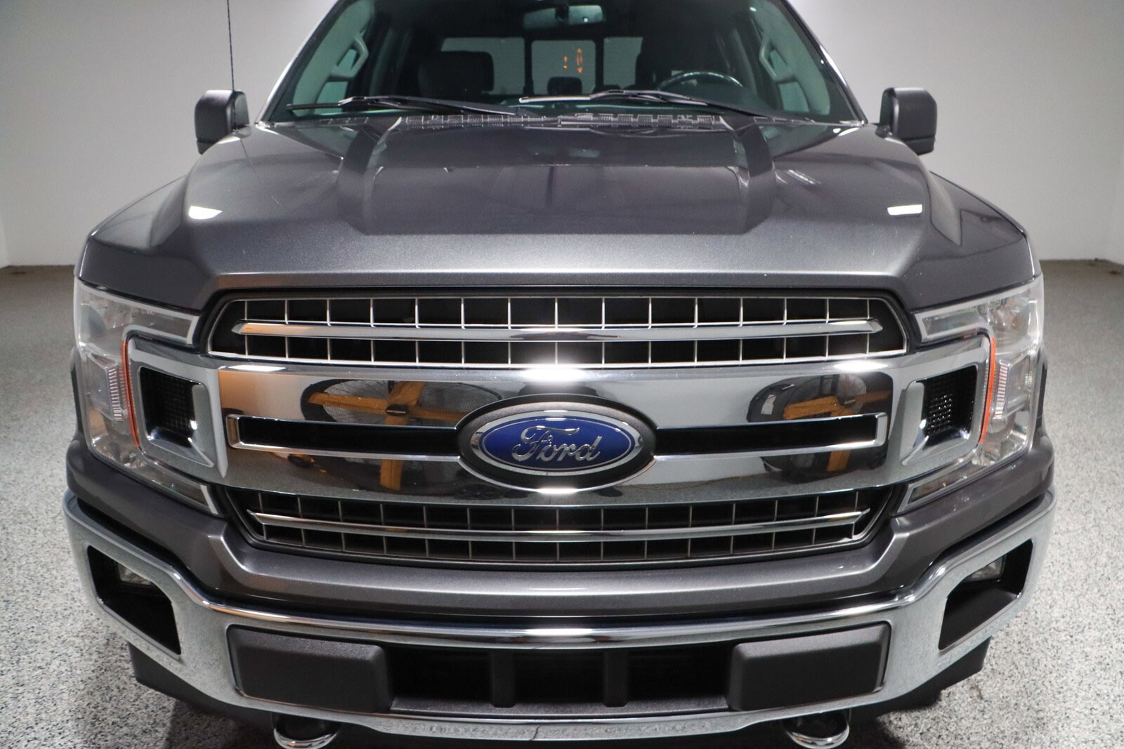 2020 Ford F-150 XLT photo 3