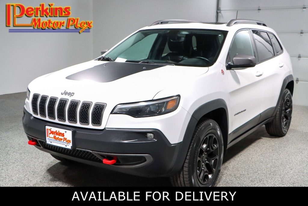 Used 2019 Jeep Cherokee Trailhawk 4X4 SUV